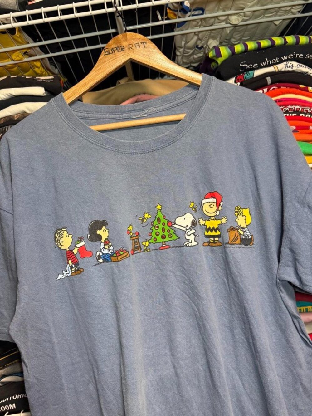 00s peanuts Christmas t shirt Charlie Brown snoopy blue